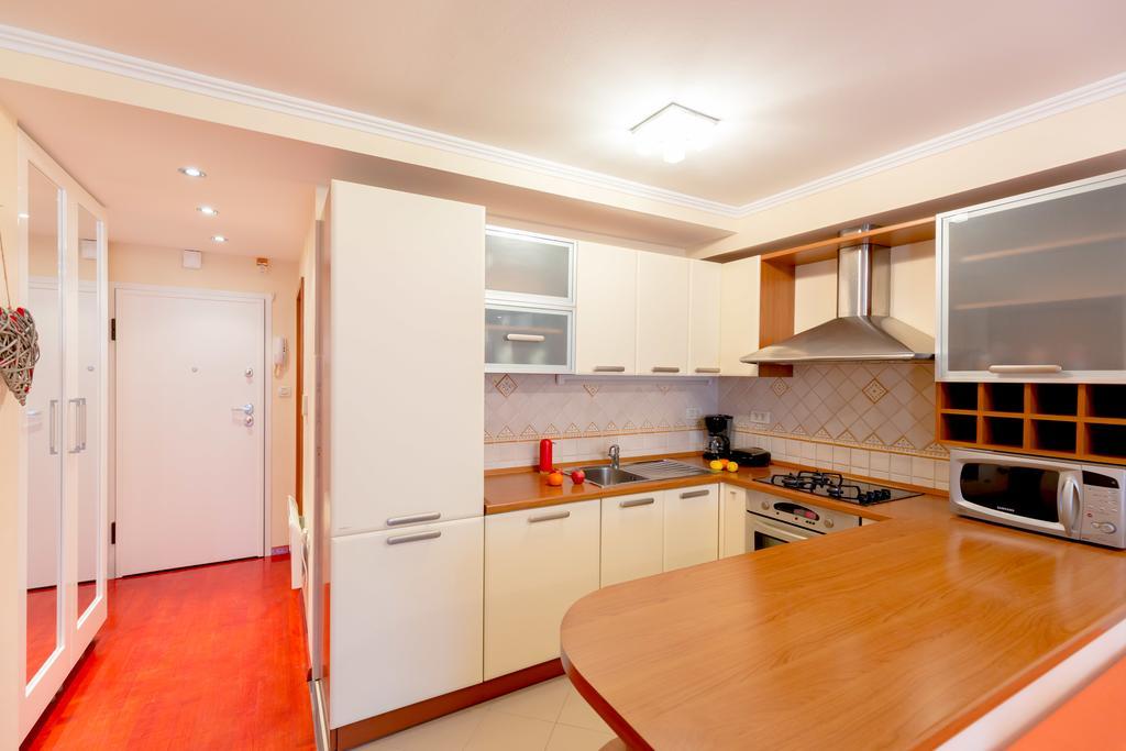 Leona & Borna'S Central Lapad Suites Dubrovnik Ngoại thất bức ảnh