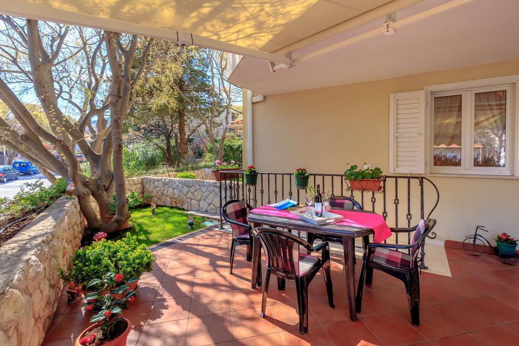 Leona & Borna'S Central Lapad Suites Dubrovnik Ngoại thất bức ảnh