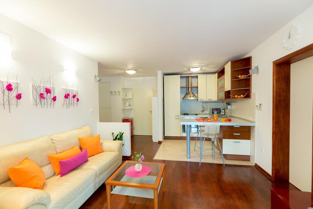 Leona & Borna'S Central Lapad Suites Dubrovnik Ngoại thất bức ảnh