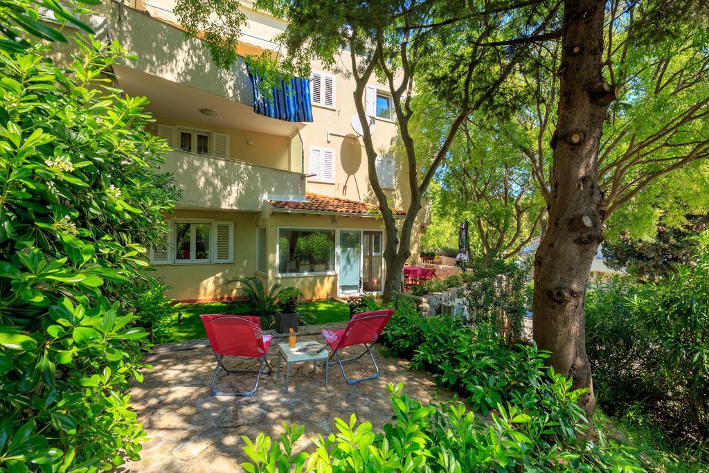 Leona & Borna'S Central Lapad Suites Dubrovnik Ngoại thất bức ảnh