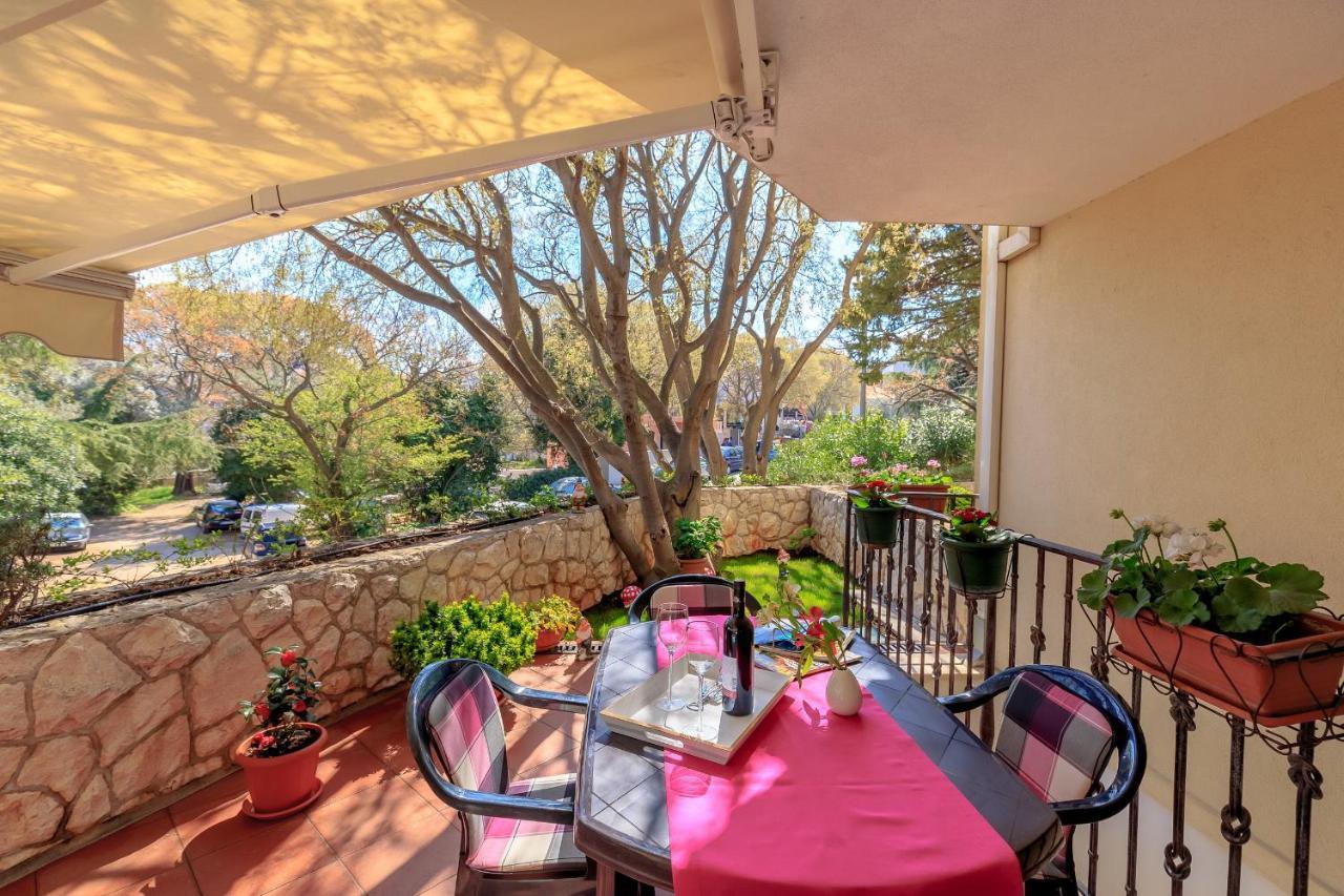 Leona & Borna'S Central Lapad Suites Dubrovnik Ngoại thất bức ảnh