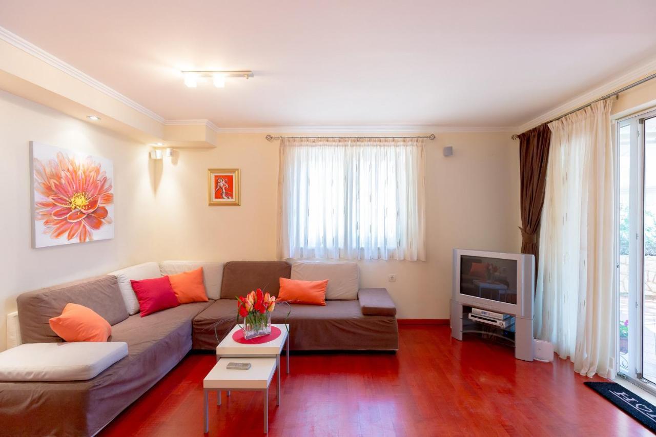 Leona & Borna'S Central Lapad Suites Dubrovnik Ngoại thất bức ảnh