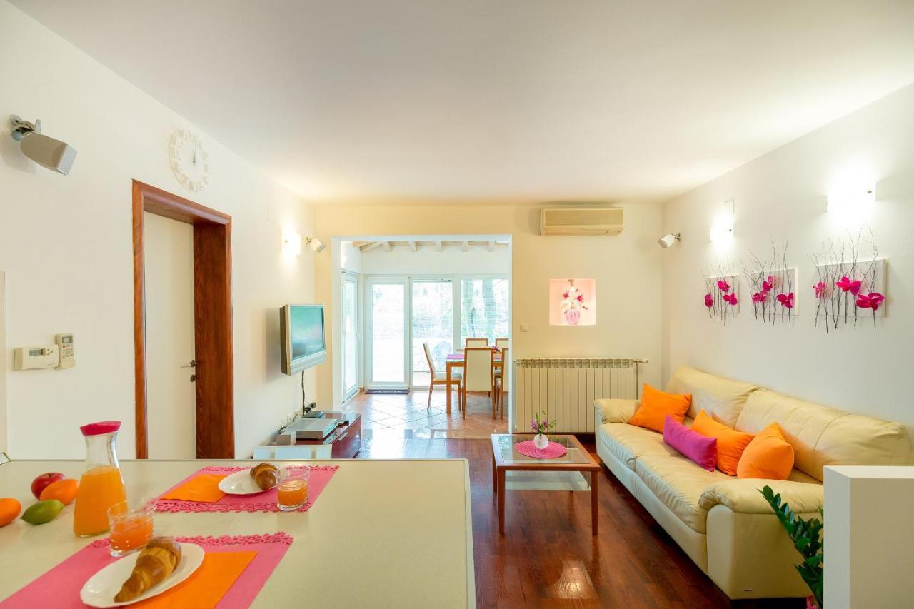Leona & Borna'S Central Lapad Suites Dubrovnik Ngoại thất bức ảnh