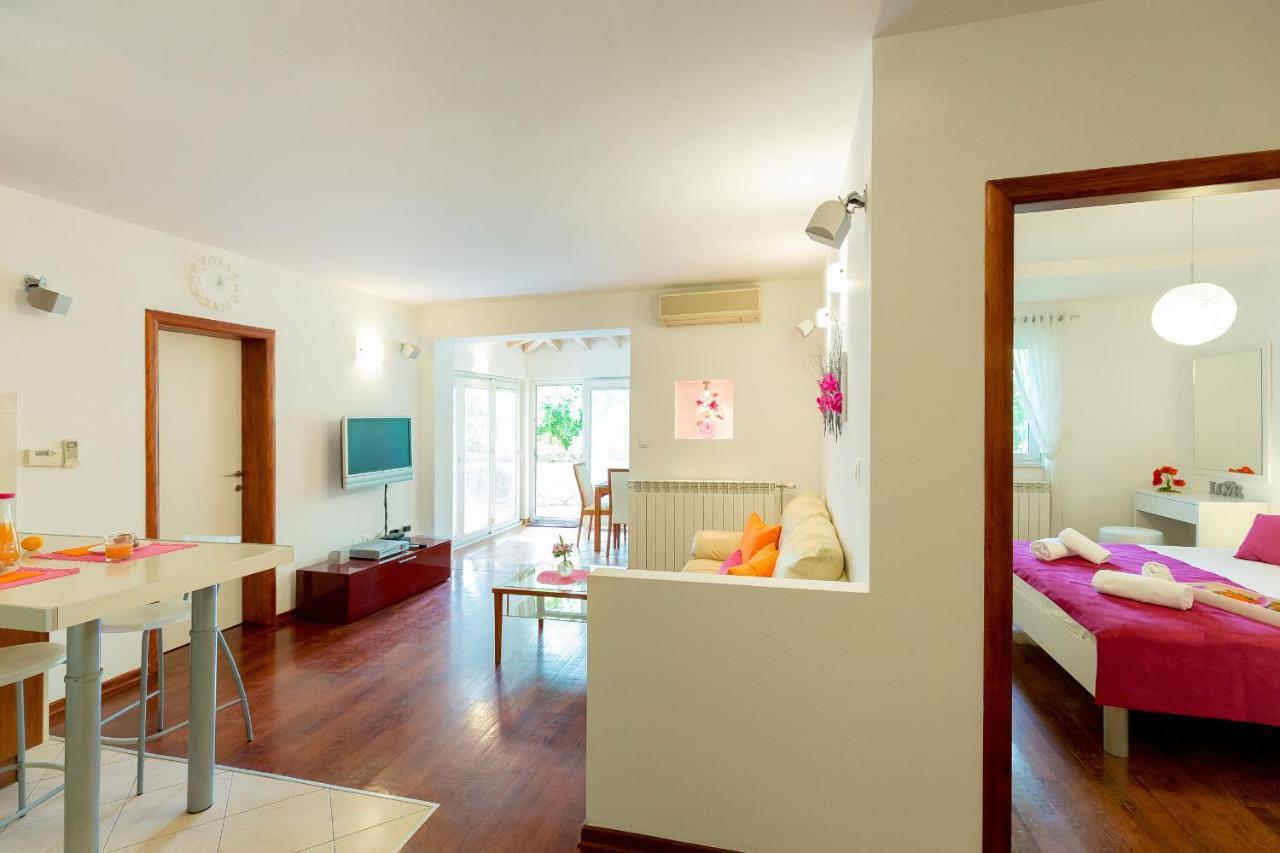 Leona & Borna'S Central Lapad Suites Dubrovnik Ngoại thất bức ảnh