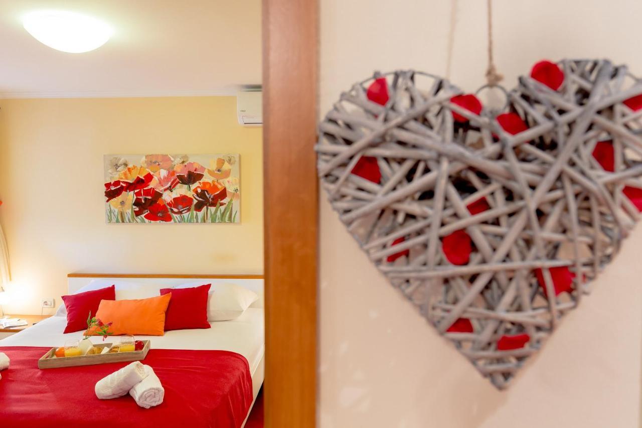 Leona & Borna'S Central Lapad Suites Dubrovnik Ngoại thất bức ảnh